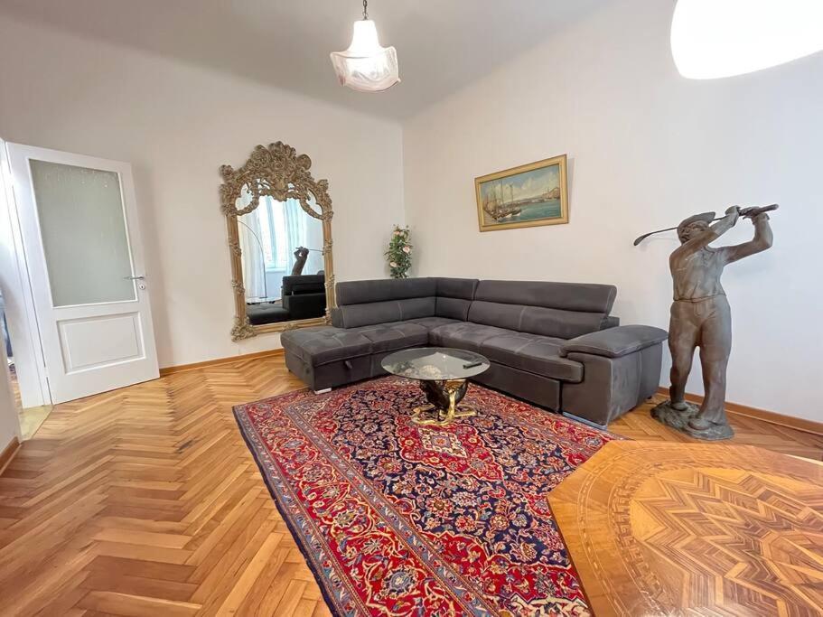 Residence Belvedere Paduina Triëst Buitenkant foto